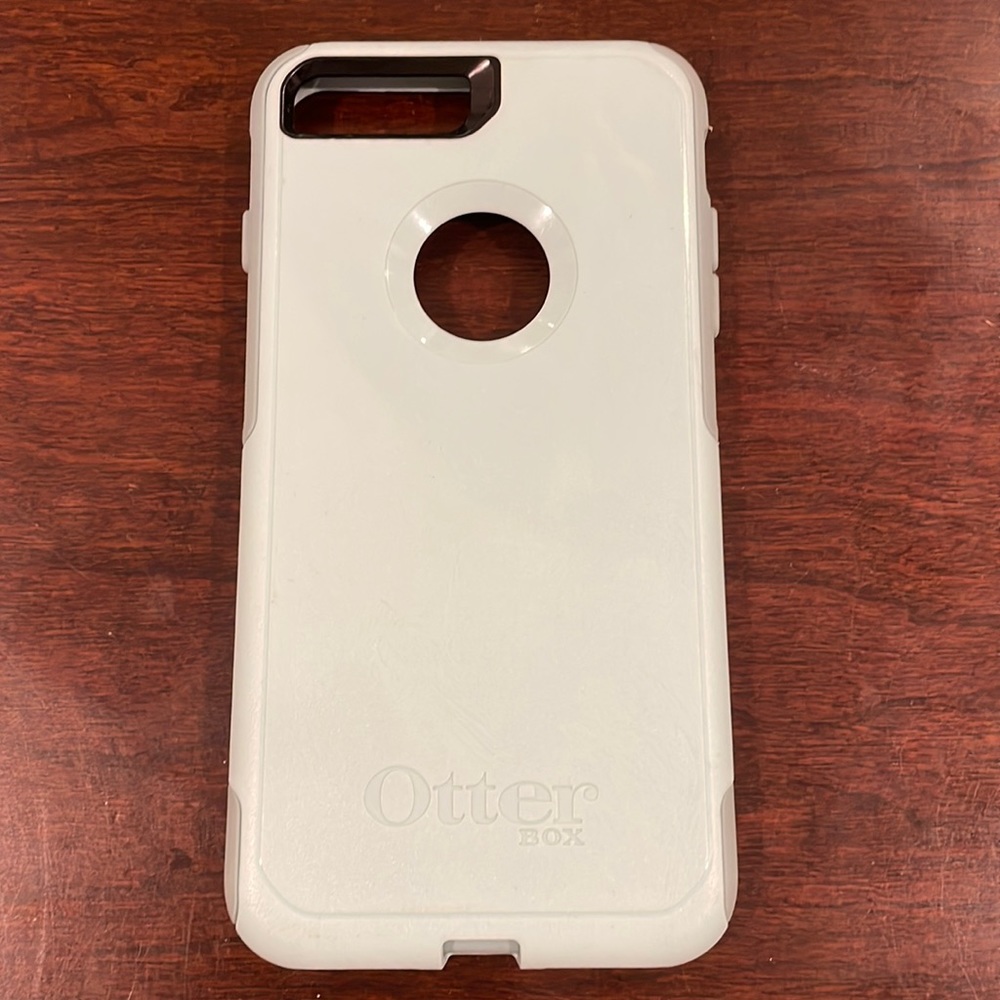 OTTER BOX case for iPhone 8 Plus